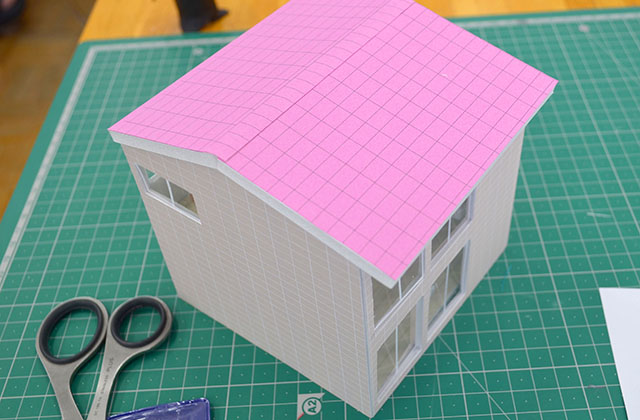 スペースデザイン科「建築模型の制作体験」の完成した建築模型