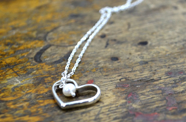 2023年7月29日(土)デザイン体験 JD科 天然パール♪ハートのペンダント